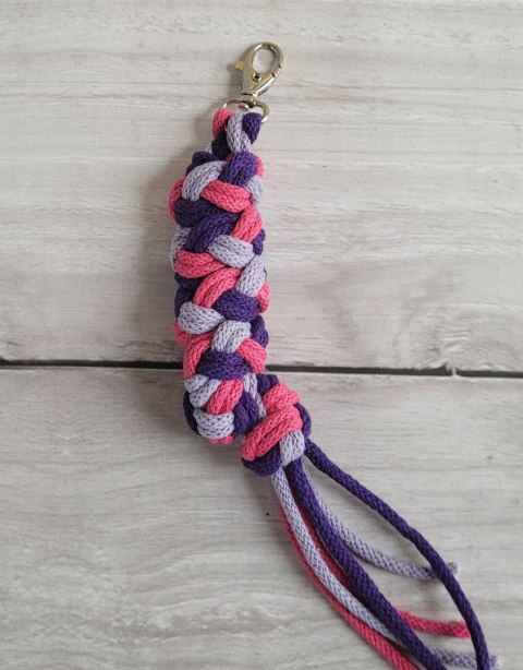 Uwiąz dla konia Hobby Horse pleciony ze sznurka - ciemny róż/ fiolet/ ciemny fiolet