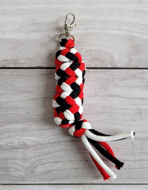 Uwiąz dla konia Hobby Horse pleciony ze sznurka - czerwony/ biały/ czarny