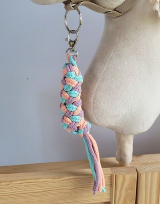Uwiąz dla konia Hobby Horse pleciony ze sznurka - mięta/ lawenda/ brzoskwinia