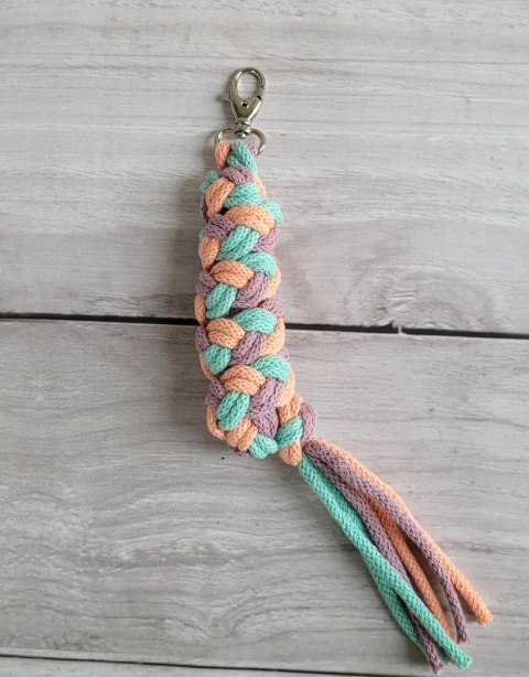 Uwiąz dla konia Hobby Horse pleciony ze sznurka - mięta/ lawenda/ brzoskwinia
