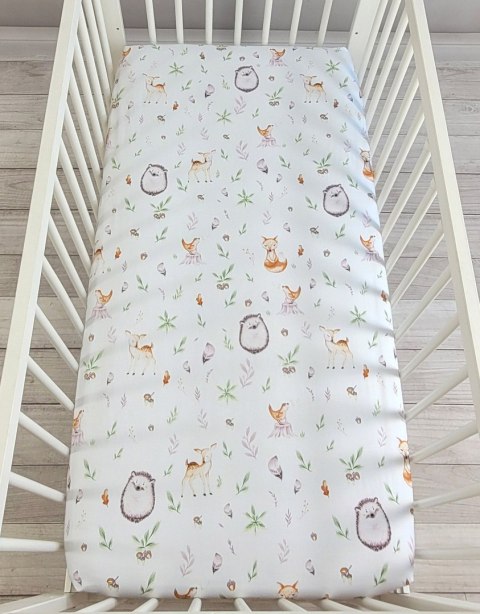 Prześcieradło bawełniane z gumką do łóżeczka 120x60 cm - leśna delikatność